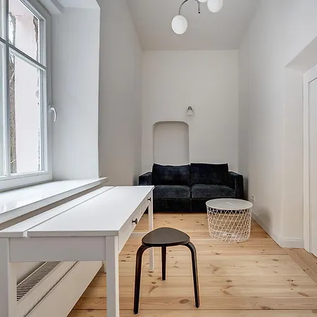公寓 Spacious In The Heart Of Old Town